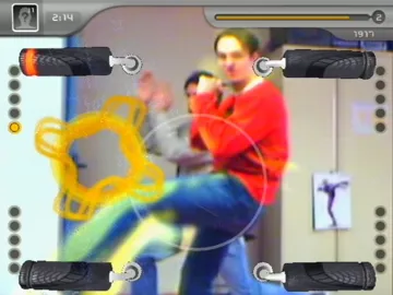 EyeToy - Kinetic screen shot game playing